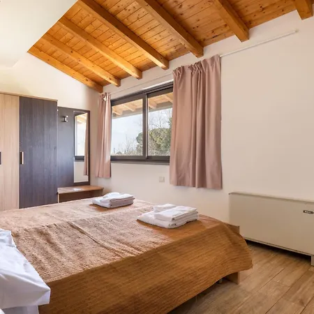 Apartment Castagno By Interhome